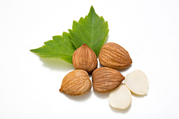 达特医杏仁酸精华,杏仁酸推荐达尔肤