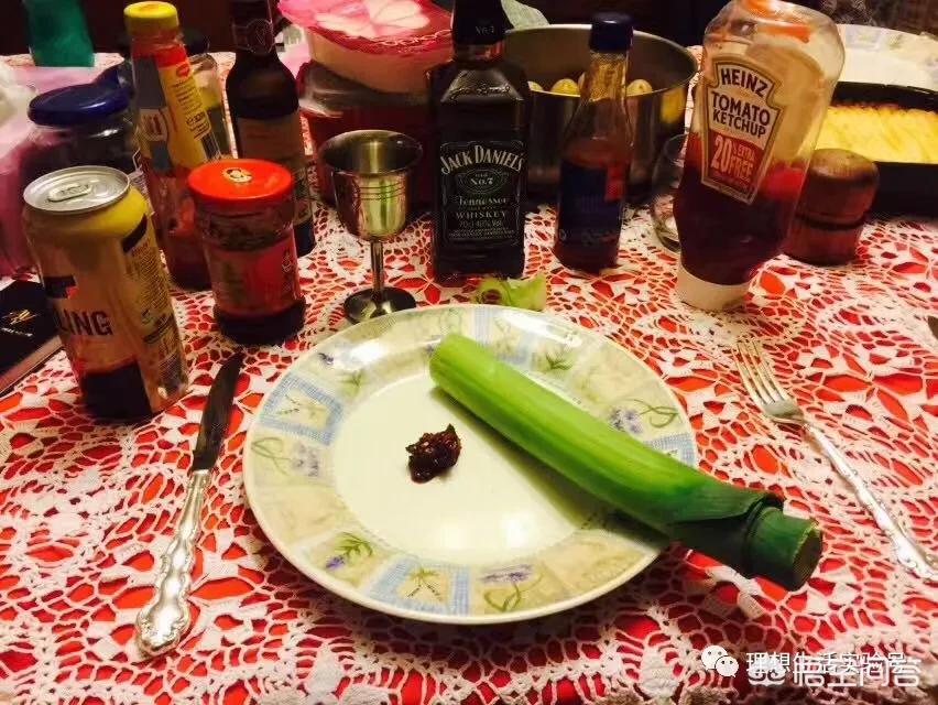 外国务工厨子介绍老外做饭用不用葱姜蒜，用的窍门有哪些呢