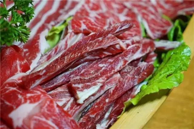 22蚊！足料进口牛肉云吞面超多料！还有重量级进口牛肉船上岸！