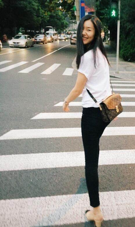 别再刷屏是什么意思,ysl星辰刷爆朋友圈