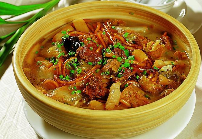 做一个行走的吃货—河南省看看除了举世闻名的辣条还有哪些好吃的