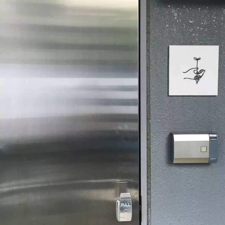 十万步走出的东京花店