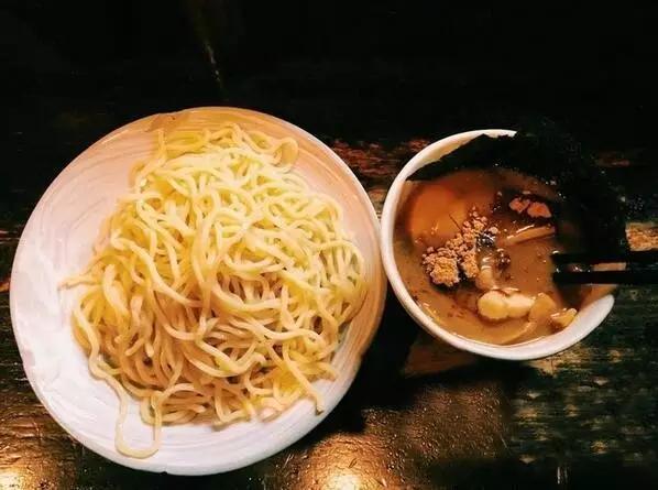 探店｜新宿评分第一日式沾面——風雲児