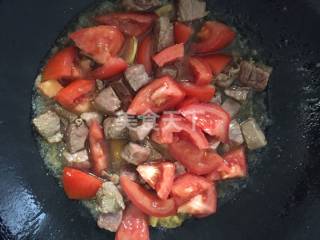 番茄土豆炖牛肉的做法电饭煲,番茄土豆炖牛肉的做法分享