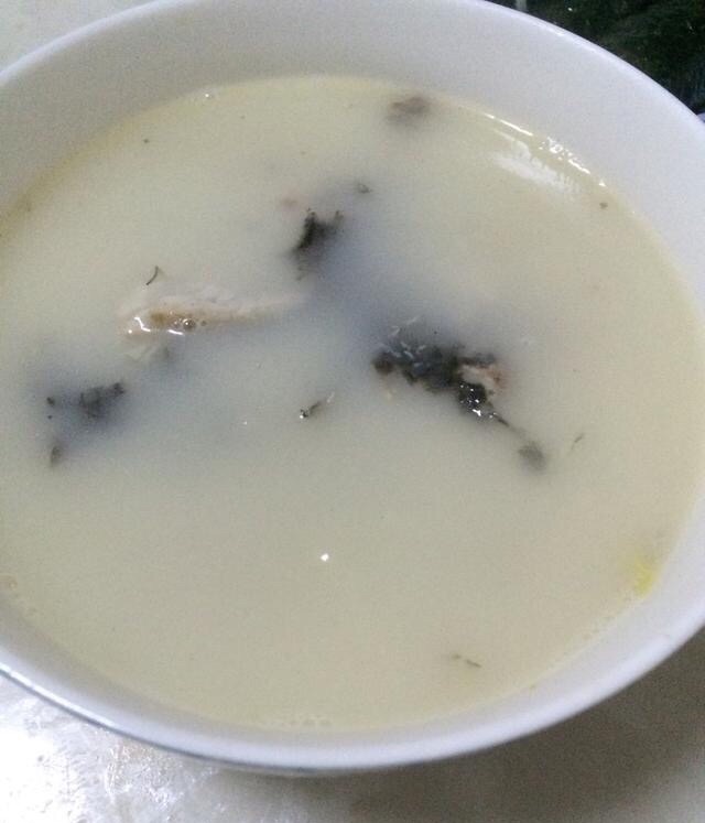 小姨子出国留学回来,小姨子回来做菜