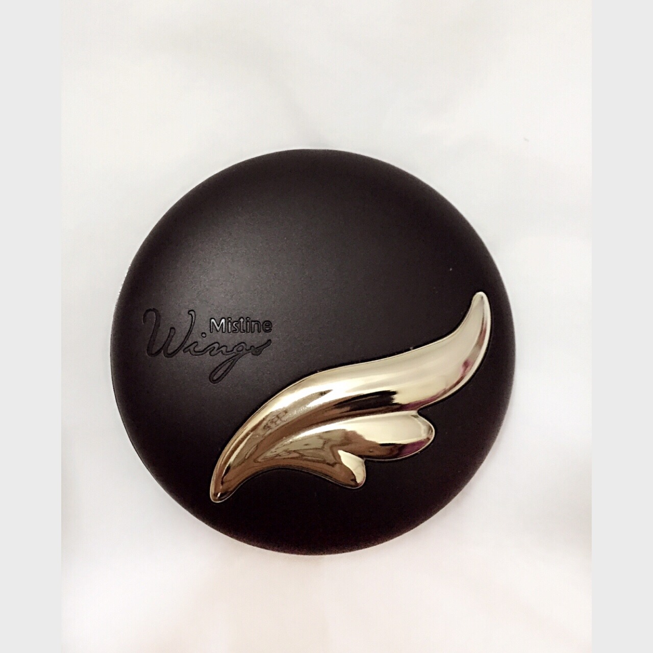 古驰柔滑透亮粉饼050,无印良品保湿柔滑粉饼