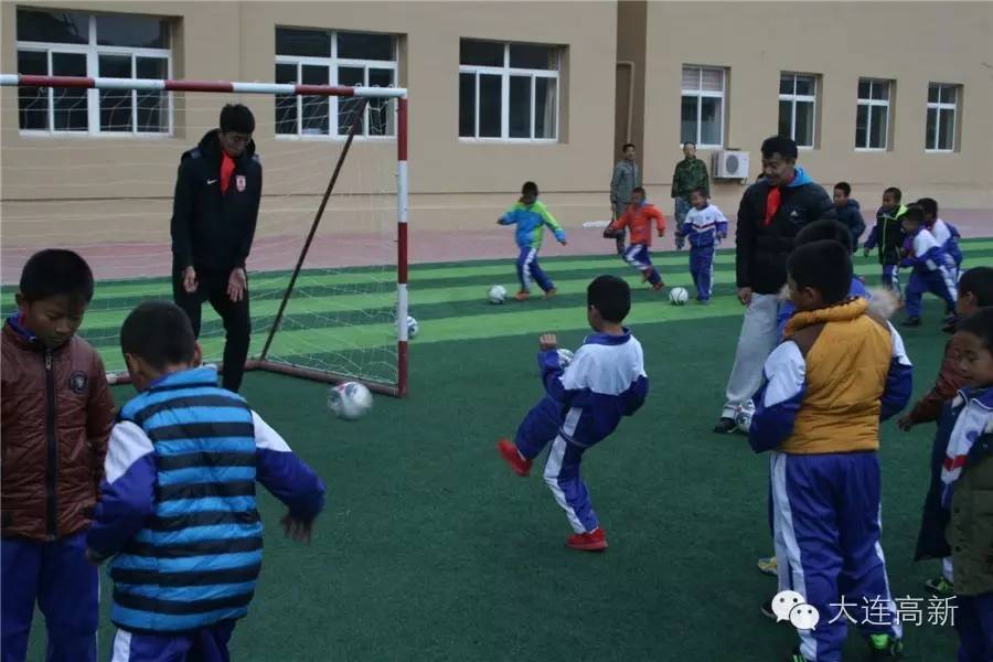 龙王塘中心小学足球队,龙王塘中心小学足球