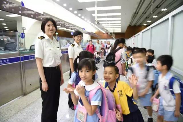 走进海关了解海关,福田口岸海关