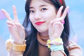 韩国“国民初恋”裴秀智高领毛衣穿出潮范