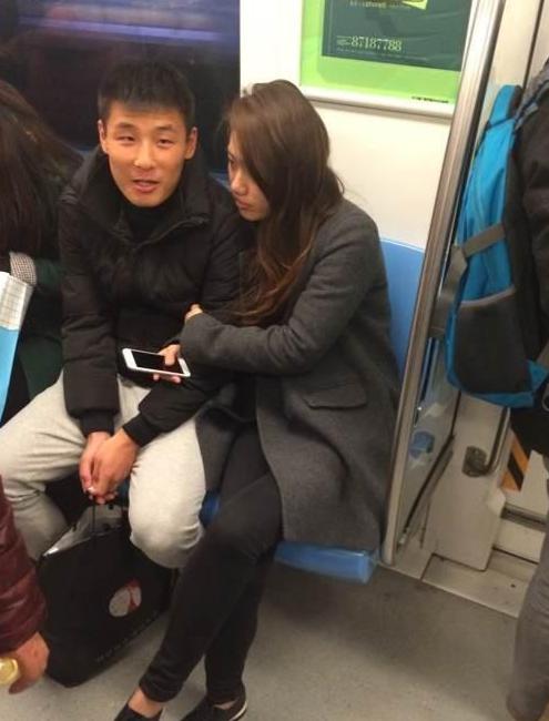 国足换了哪些车,国足队员进部队