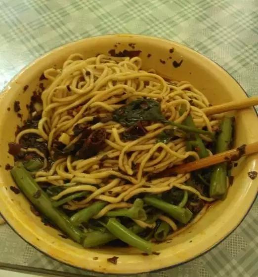 重庆小面哪一家最好吃,探店最正宗的重庆小面