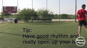 足球训练热身动作全集视频,青少年足球赛前热身