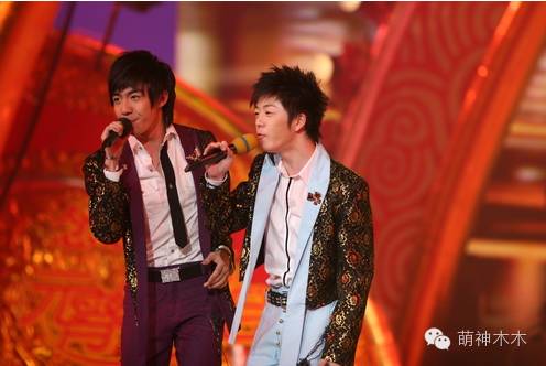 俞灏明烧伤后恢复了吗,被烧伤前的俞灏明照片