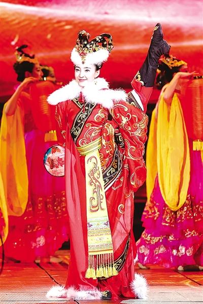 李彩桦扮演王昭君图片,王昭君李彩桦版电视剧全集