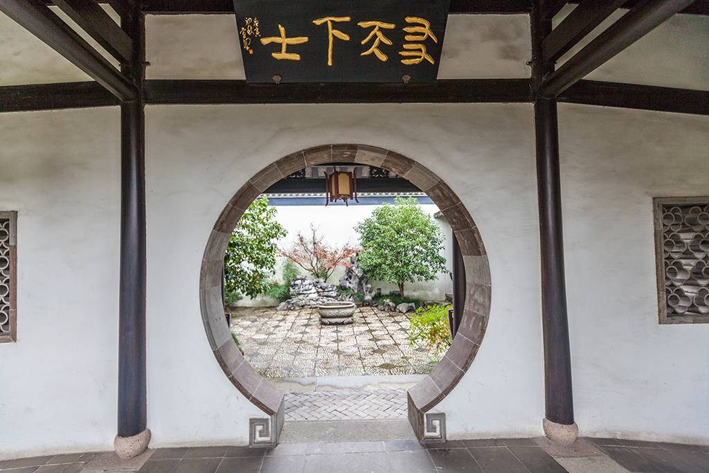 距离杭州仅30公里车程,距离杭州一小时车程的景点