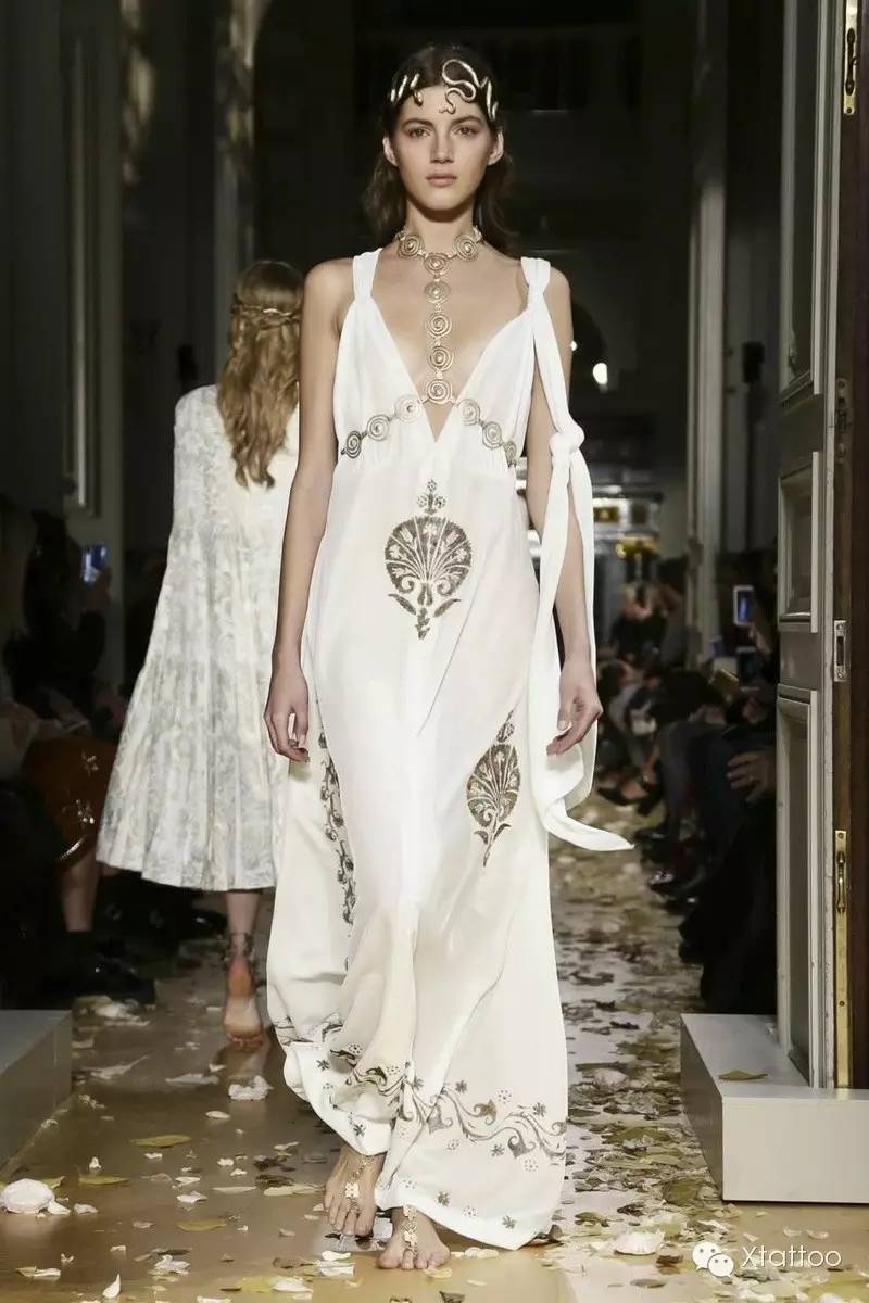 2016秋冬高定时装周,阿玛尼春夏高定2016