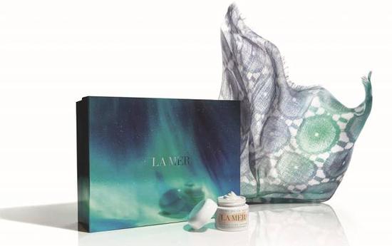 唐嫣刘诗诗已经在用了!今年圣诞限量美妆我只要这些就足够