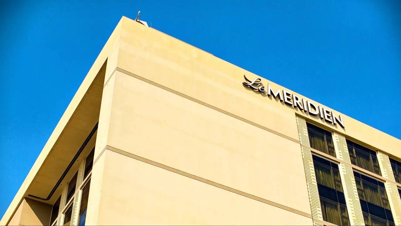 迪拜艾美度假酒店,迪拜转机免费落地签证