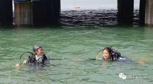 特色课程游泳课内容,隐藏的体育课