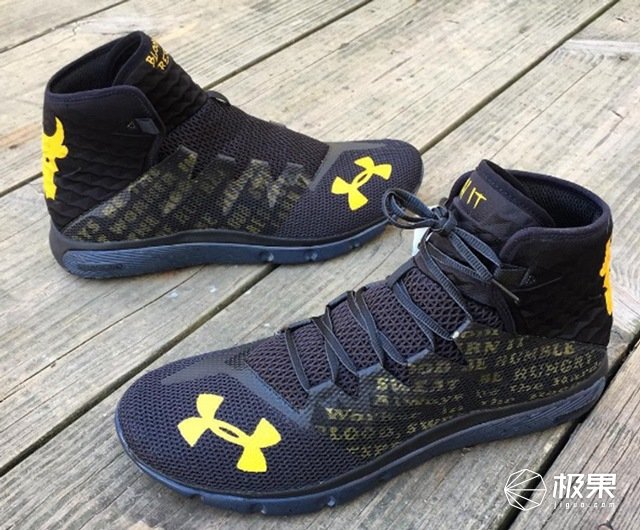巨石强森安德玛鞋测评,巨石强森健身安德玛