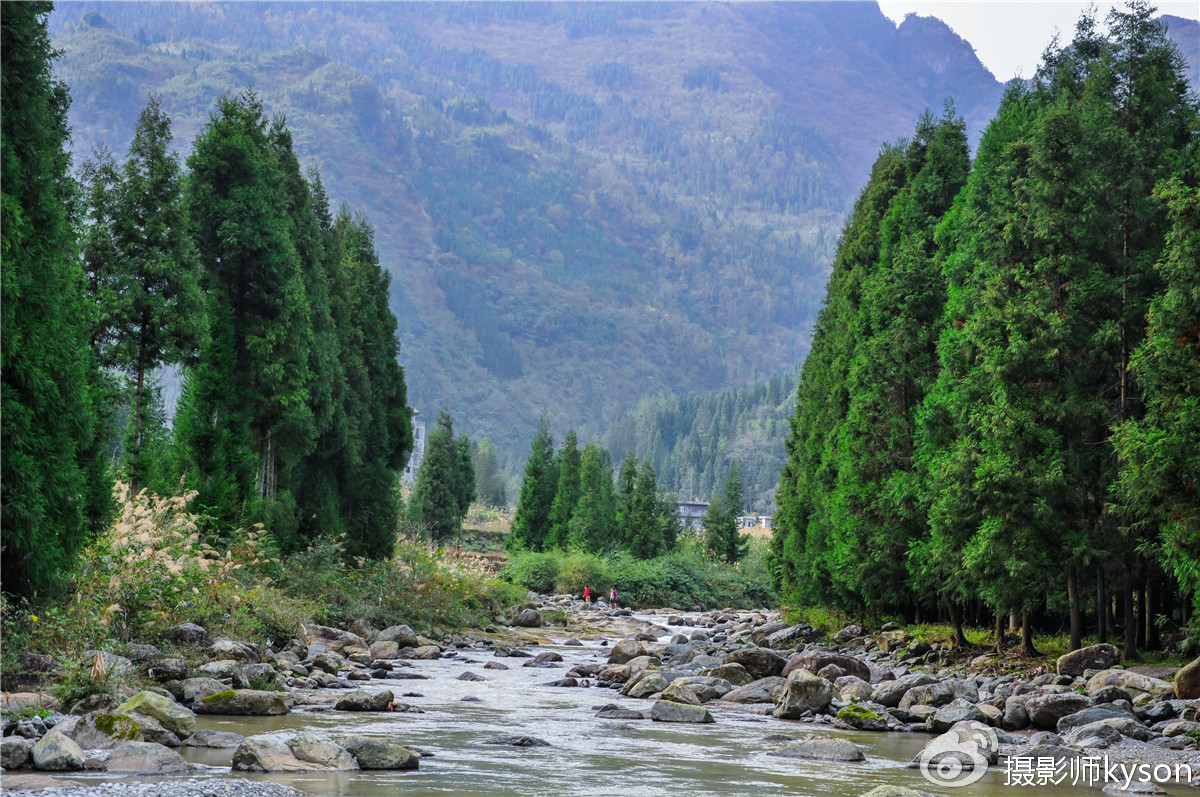 侠之梦受邀参与恩施坪坝营线路测试，冬季溯溪，冰冷刺骨，第一天