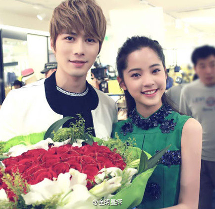 陈学冬跟郭敬明摆脱基情嫌疑，又跟欧阳娜娜传出奸情？