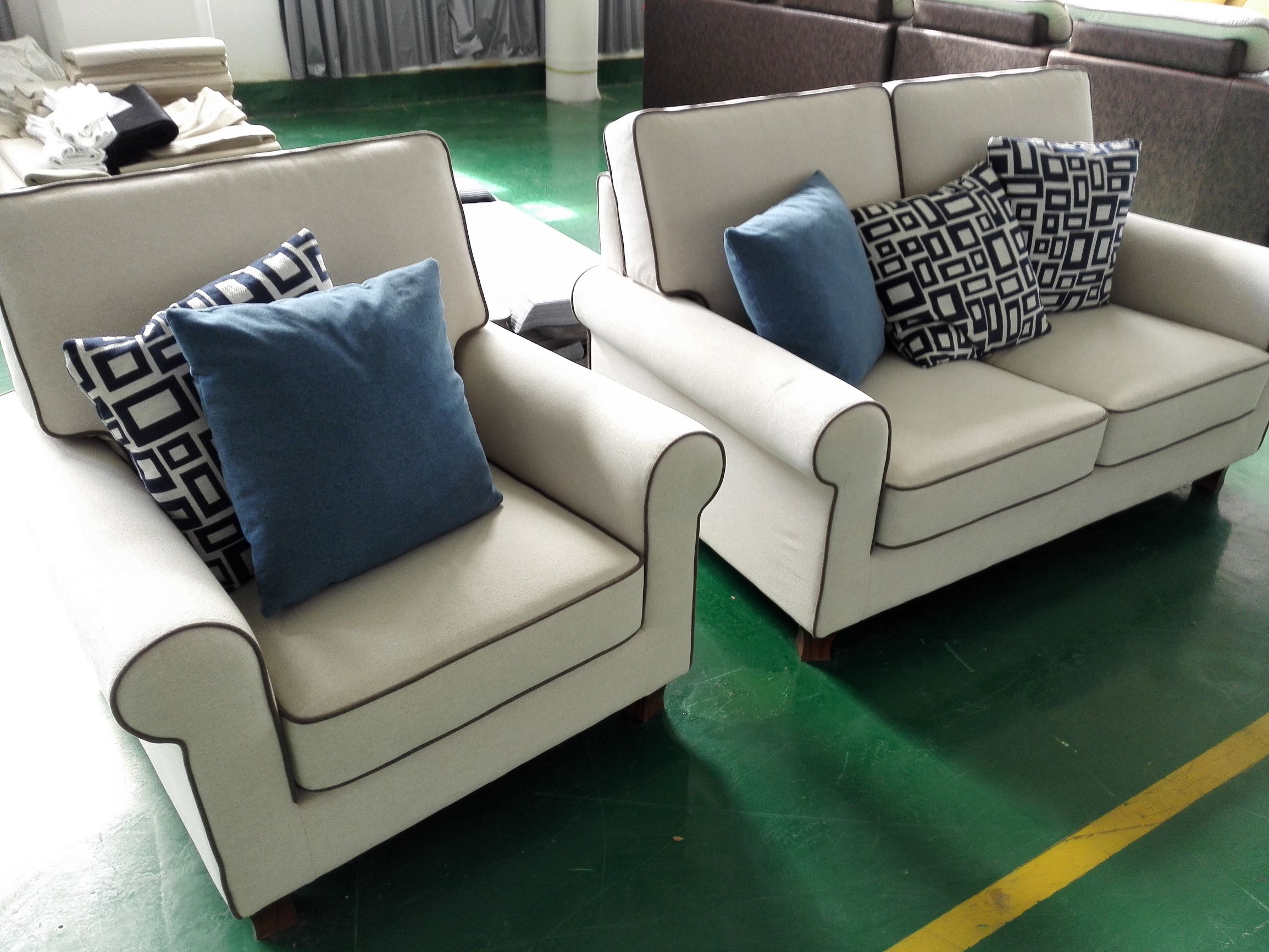 轻奢家具沙发制作过程,沙发制造工艺流程图