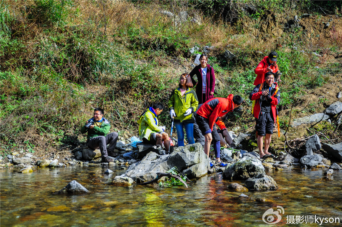 侠之梦受邀参与恩施坪坝营线路测试，冬季溯溪，冰冷刺骨，第一天