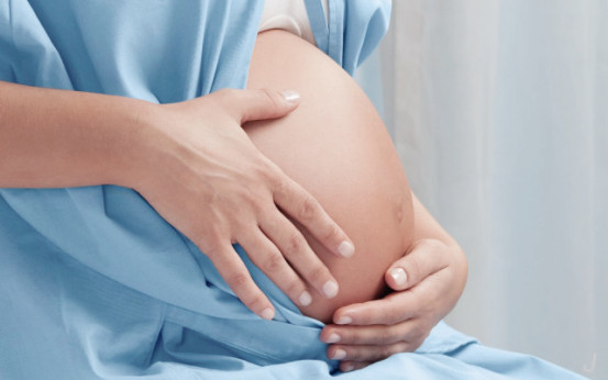 顺产挨刀么,顺产侧切好痛苦