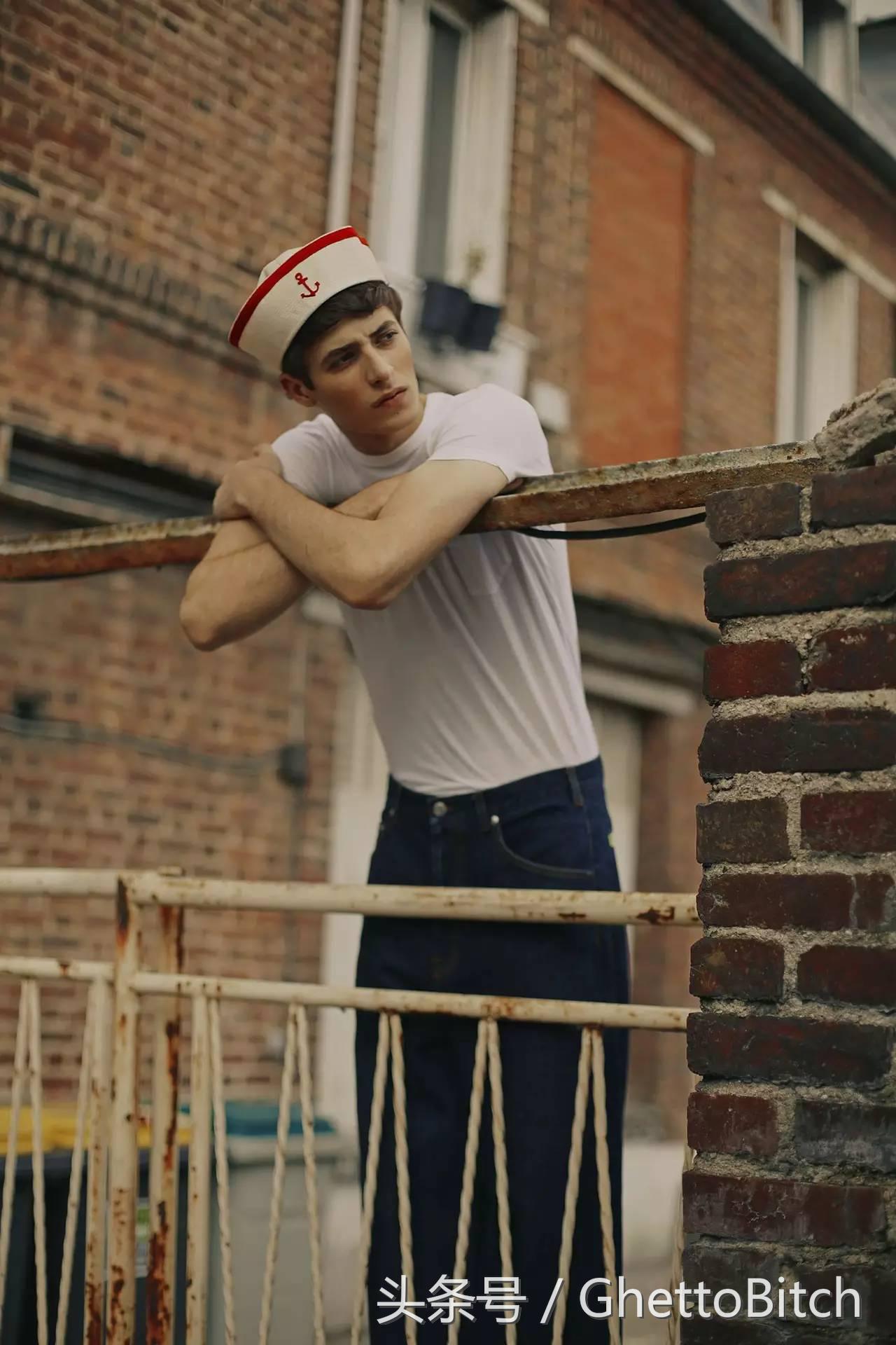 前一百只有两个肌肉男模，2017春夏时装周男模排行榜