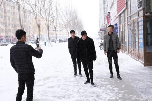 深圳网红直播月入十万,年入百万网红