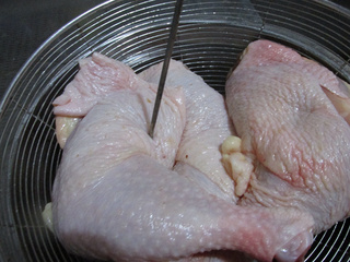 奥尔良烤鸡腿的做法,奥尔良烤鸡腿的做法烤箱家庭版