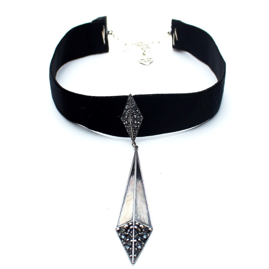 相亲季|学欧尼这样戴珠宝减龄柔美成功100%