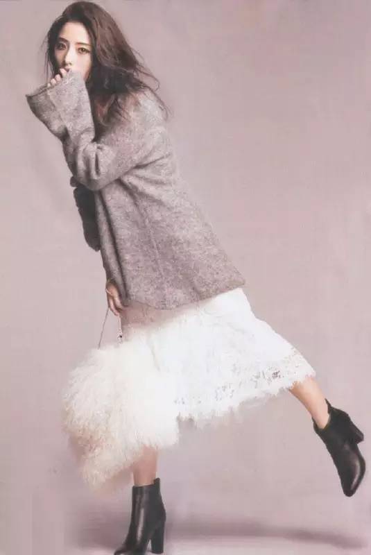 石原里美穿搭款式,石原里美经典穿搭解析