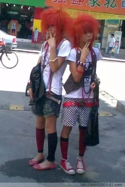 孕妇去保胎，新护士拿来一颗打胎药让她吃！现在孩子没了，医院却说……