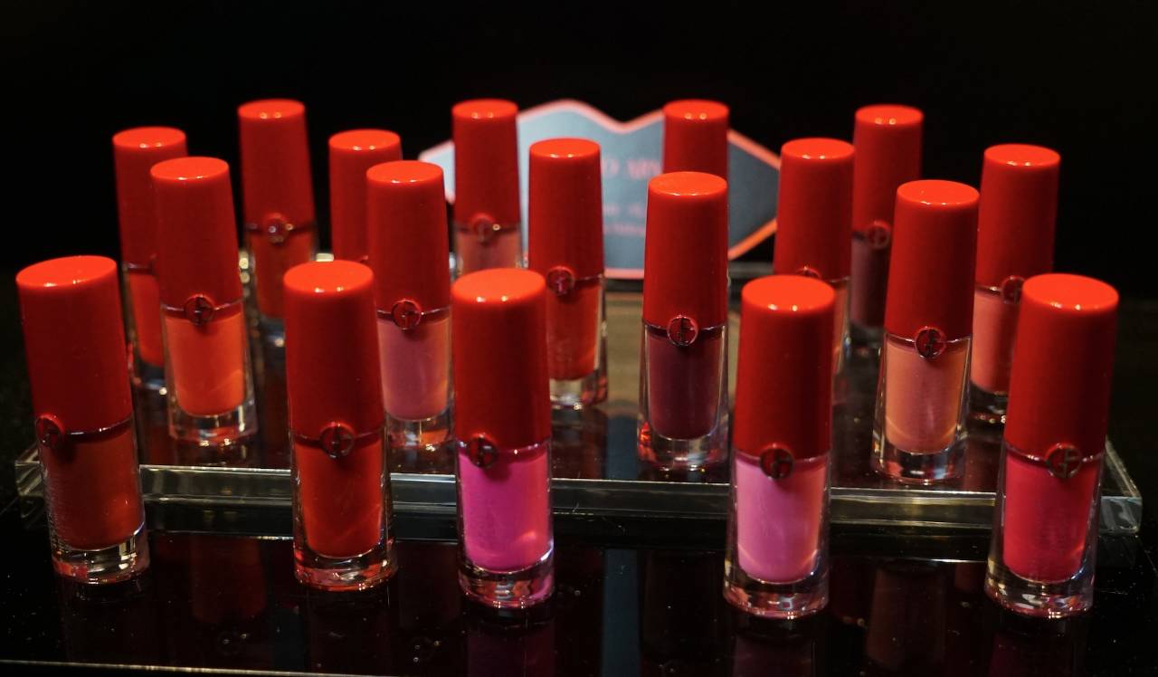 阿玛尼美妆是哪个旗下的品牌,阿玛尼美妆好物推荐