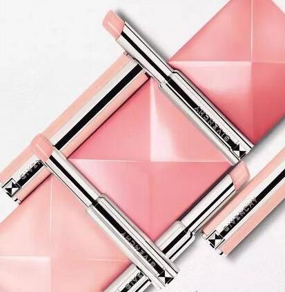 哪个牌子口红豆沙色好看还滋润,2021口红色号排行榜前十名