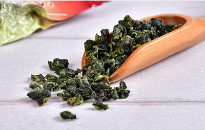 铁观音伤胃吗一分钟带你了解全部,浓香铁观音和清香铁观音哪个伤胃