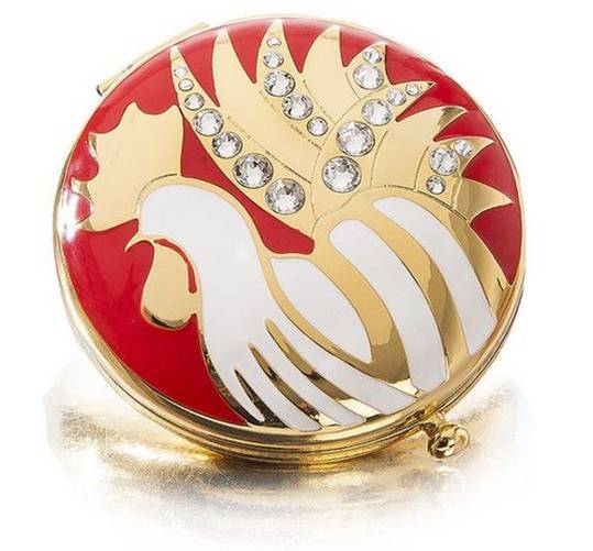 奢侈大牌推出鸡年限量款，谁敢送我就封杀他！只因风格太诡异