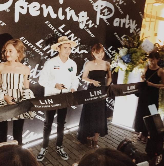 vansera联名宝藏鞋款,chanel菲董联名小白鞋