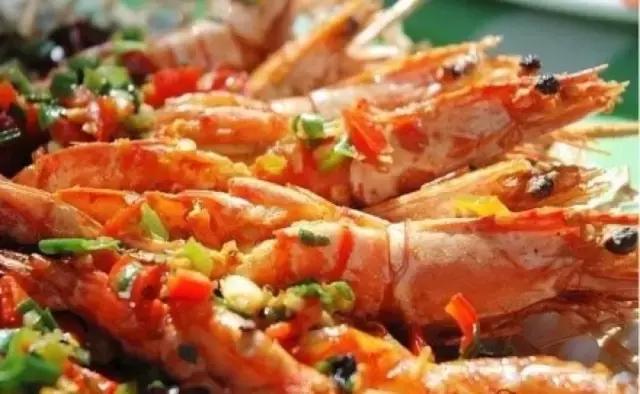 普吉岛最好吃的街头肉,普吉岛7-11必买美食