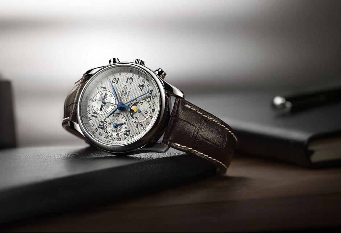 纯种马争夺草场王位，浪琴手表礼赞赛事和胜者