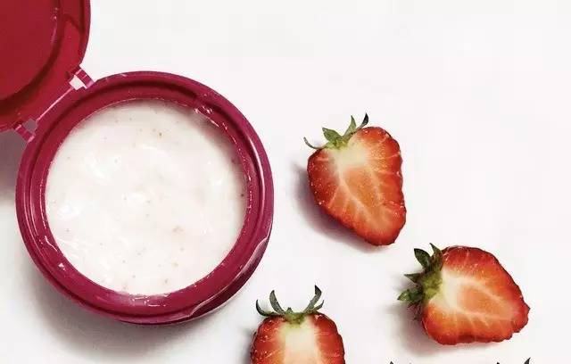 推荐给大家一款好用的护肤品,推荐一下最近很火的护肤品