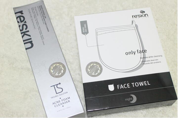 肌肤上的污垢怎么去除,白头粉刺正确消除方法