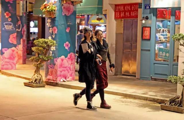 不止是鹭江道，夜幕下的思明区，原来都辣么美……