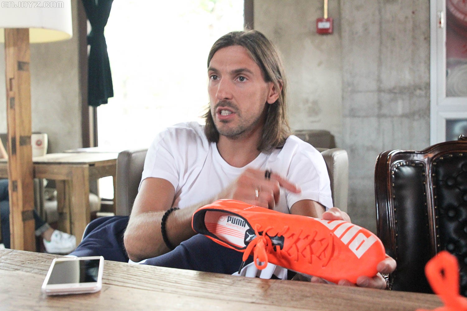 大童足球鞋怎么选购,足球鞋选购技巧及指南