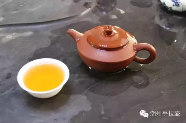 潮州朱泥手拉壶和宜兴朱泥对比,潮州蛋壳手拉壶泥料