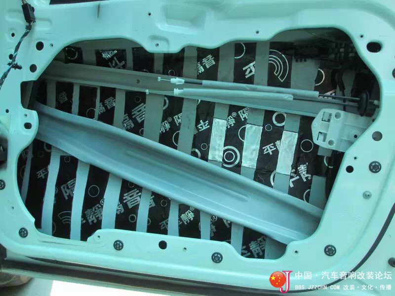 宜昌极品音改菲亚特无损改装以色列摩雷听宝音响