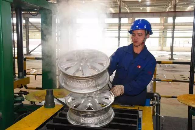 “煤城”涅槃记——“后煤炭时代”富源县经济转型发展纪实