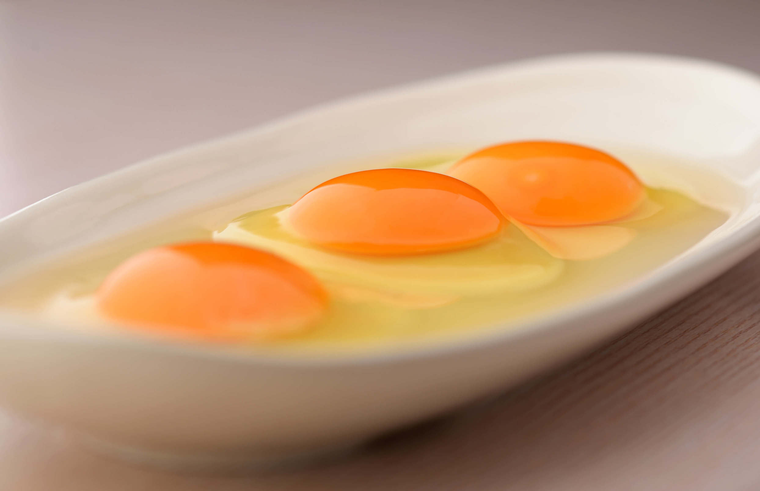 女人怀孕期间，这些好吃的食物却要少碰！